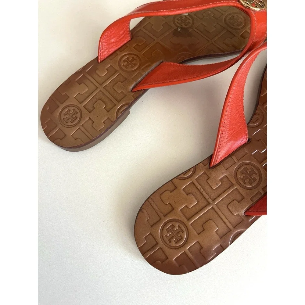 Tory Burch Thora Sandal Flip Flops Patent leather Logo Sz 6 Coastal Resort Prep